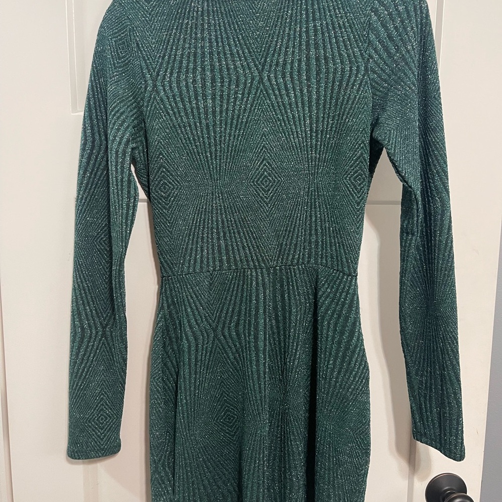 NWT Francesca’s Green Dress - Picture 2 of 3